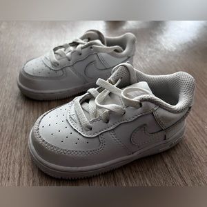 Nike air Force 1 Kids Toddler size 7C